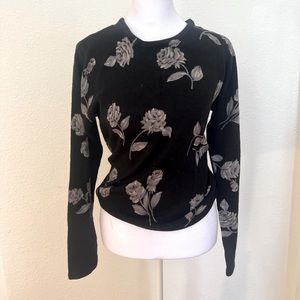 Cute black and grey floral cozy pullover sweater